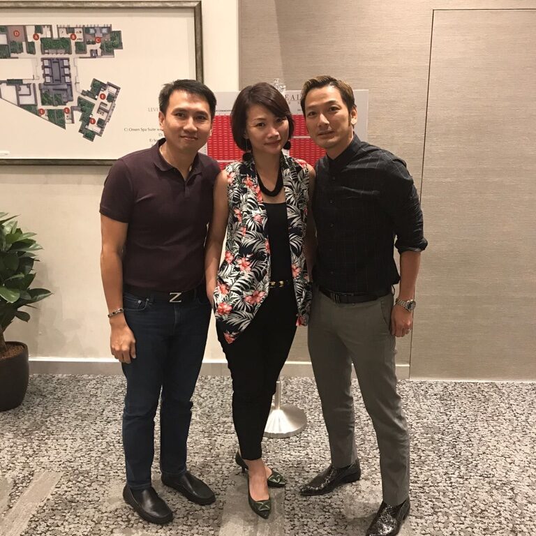 2F1A54E5-8CD4-4F28-9561-1AC0431EB557_1_105_c